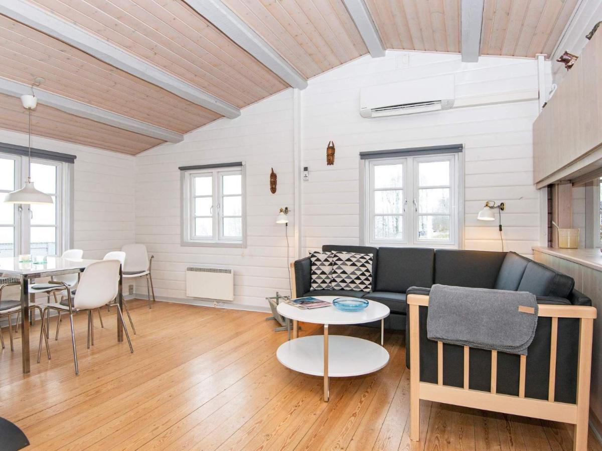 6 Person Holiday Home In Åbenrå Eksteriør billede